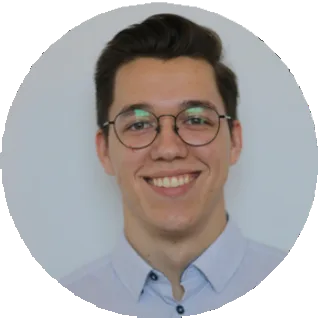 Nikolas, Head of Marketing